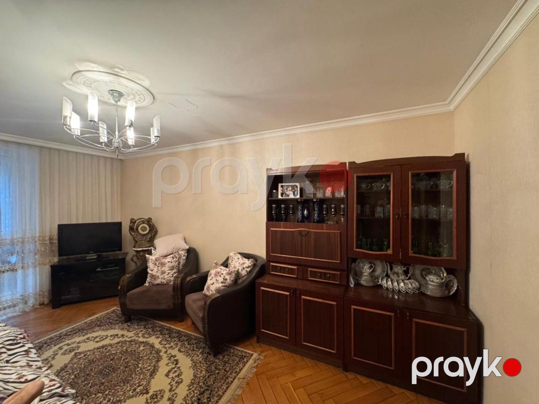 Satılır 2 otaqlı köhnə tikili 59 m² — Mənzil, Bakı (3)