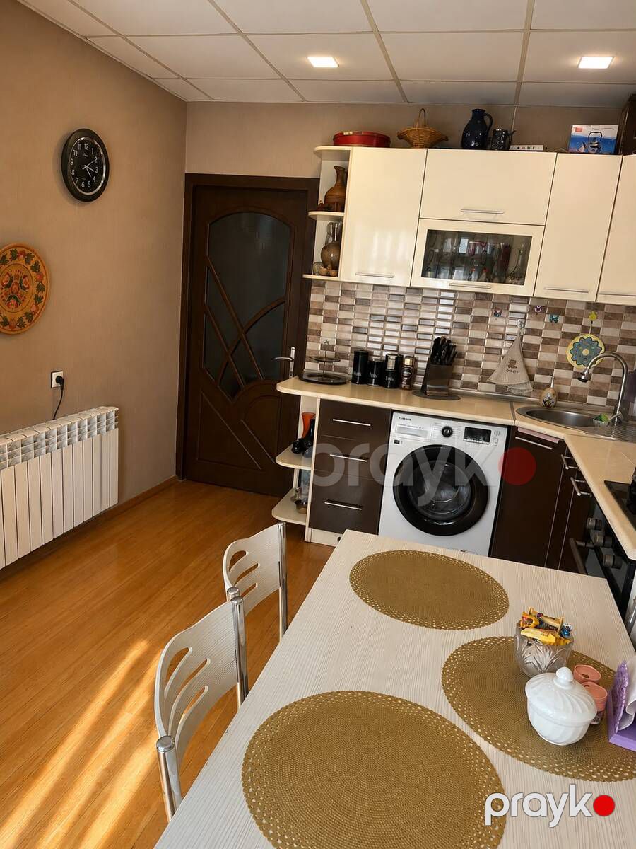Satılır 2 otaqlı köhnə tikili 60 m² — Mənzil, Bakı (6)