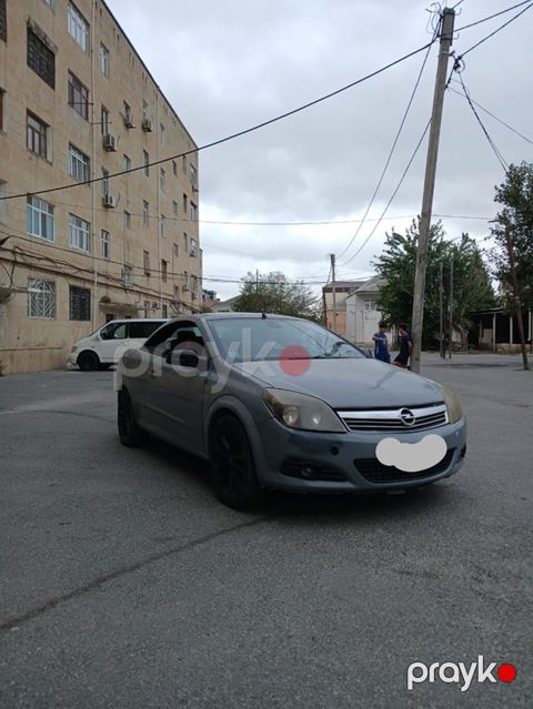 Opel Astra TwinTop kabriolet İli 2007, 1,8 mator tam ideal veziyyetde — Xırdalan