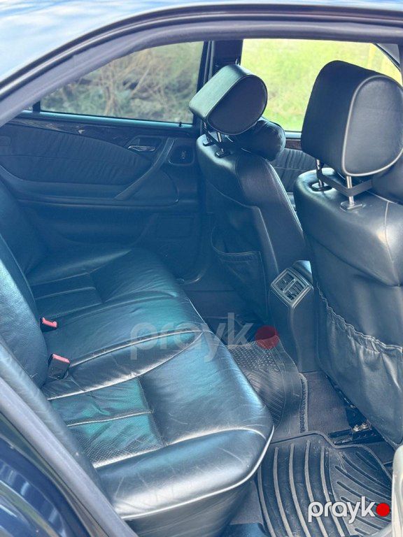 Mercedes E 320, 3.2 L, 2001 il, 250 000 km — Avtomobillər, Bakı (2)