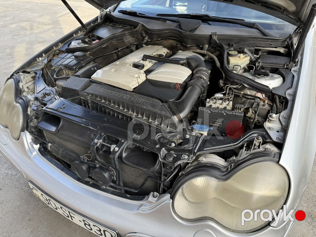 Mercedes-Benz C 200: 2 l Sedan — Avtomobillər, Quba (6)