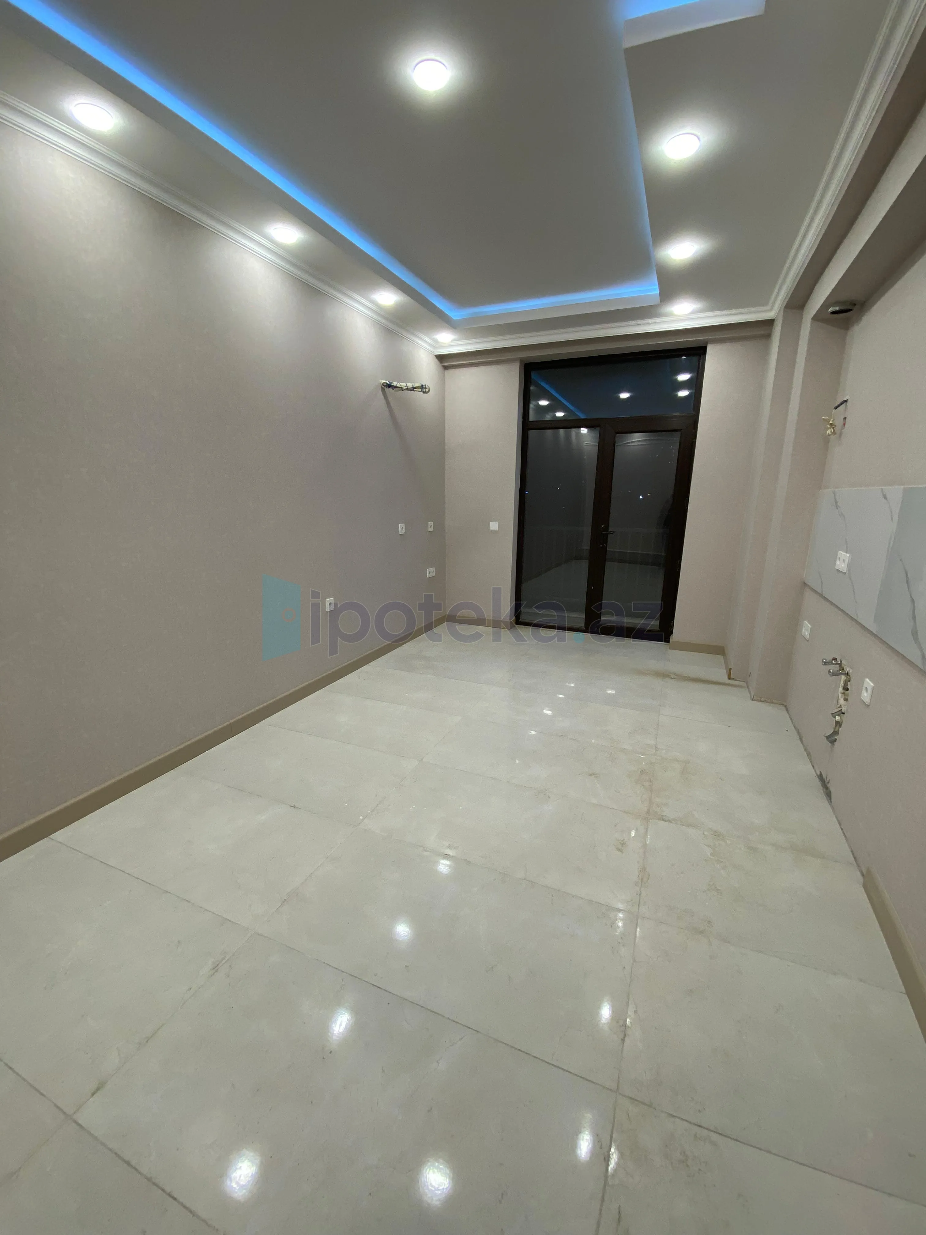Satılır: 3 Otaq, Yeni tikili, Binəqədi r., 7-ci mkr q., 107.00 m² — Mənzil, Bakı (4)