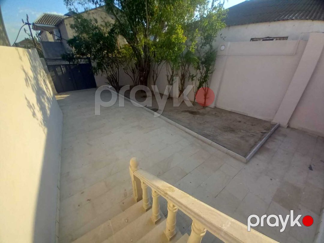 Satılır 4 otaqlı həyət evi/bağ evi 120 m² — Ev, villa, Bakı (12)