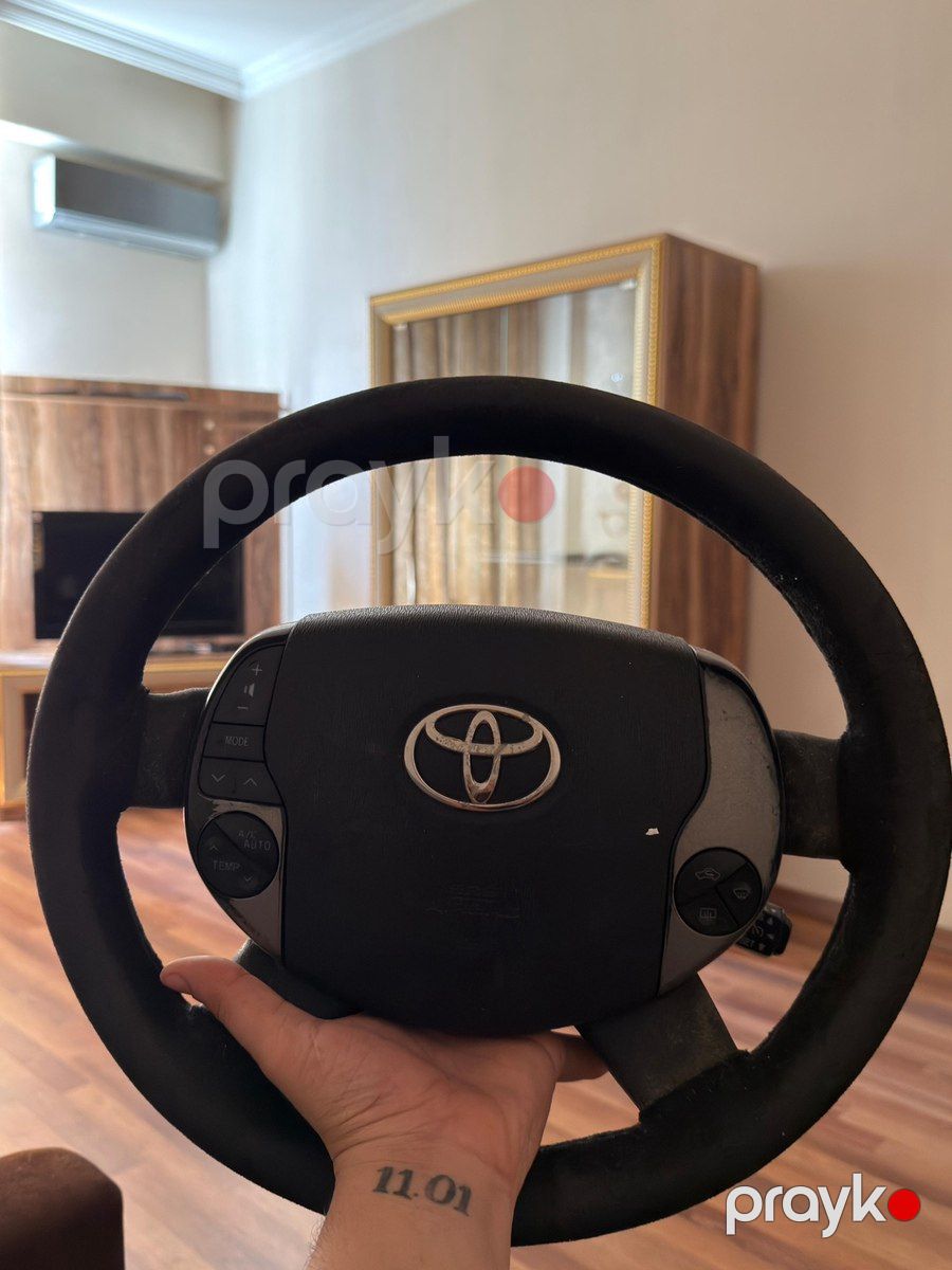 Toyota Prius sükanı — Ehtiyat hissələri və aksesuarlar, Bakı (3)