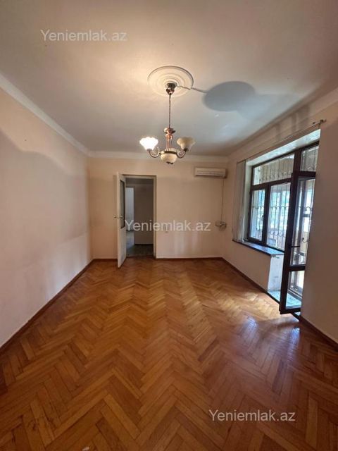 Satılır 3 otaqlı Bina evi menzil (Köhnə tikili), 85 m², Nərimanov rayonu — Bakı