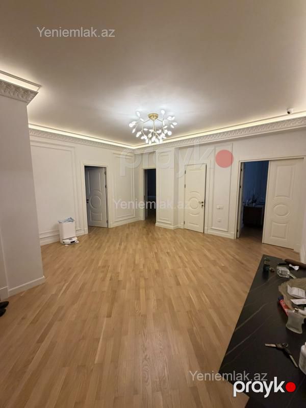 Satılır 4 otaqlı Bina evi menzil (Yeni tikili), 180 m², Yasamal rayonu — Mənzil, Bakı (4)