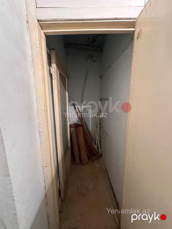 Satılır 2 otaqlı Bina evi menzil (Köhnə tikili), 65 m², Xətai rayonu — Mənzil, Bakı (7)