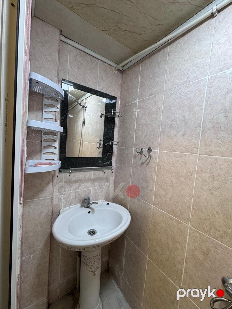 Satılır 2 otaqlı köhnə tikili 33 m² — Mənzil, Bakı (7)