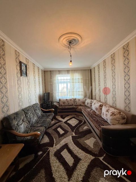 Satılır 3 otaqlı köhnə tikili 80 m² — Bakı