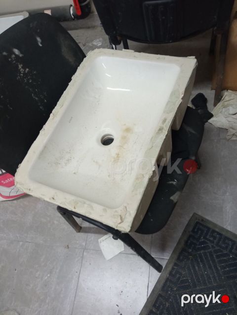 Düzbucaq formalı banyo/mətbəx üçün keramik lavabo (tezgahüstü və ya — Digah