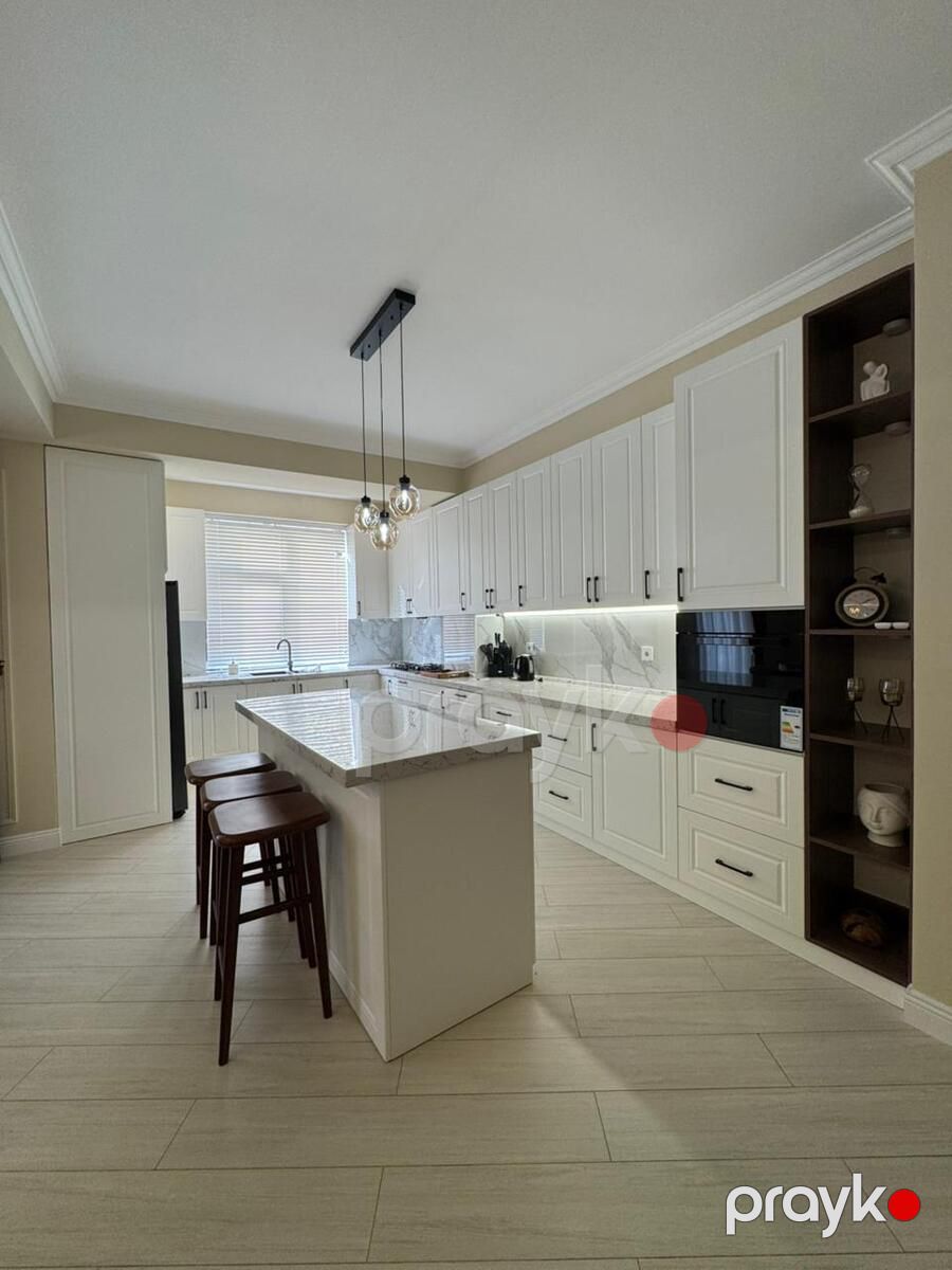Satılır 4 otaqlı yeni tikili 175 m² — Mənzil, Bakı (10)