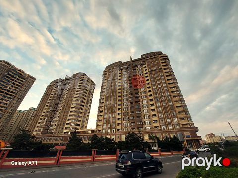 Satılır 8 otaqlı yeni tikili 1000 m² — Bakı