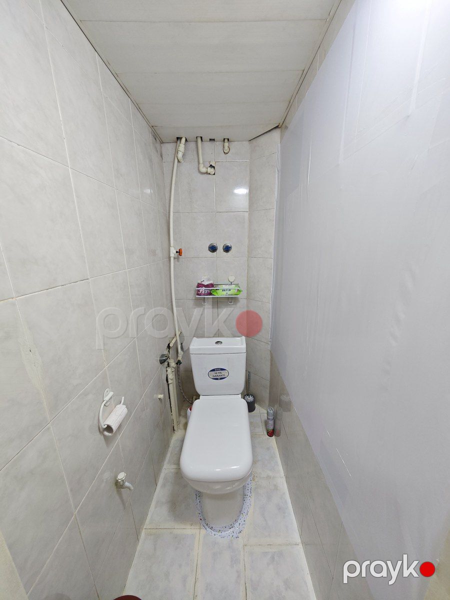 Satılır 2 otaqlı köhnə tikili 60 m² — Mənzil, Bakı (11)