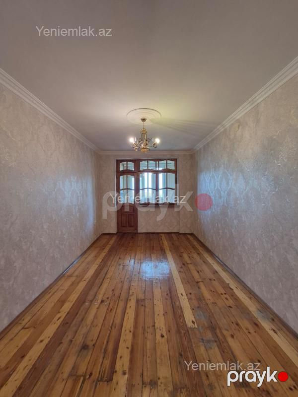 Satılır 3 otaqlı Bina evi menzil (Köhnə tikili), 72 m², 10-cu mikrorayon — Mənzil, Sumqayıt (6)