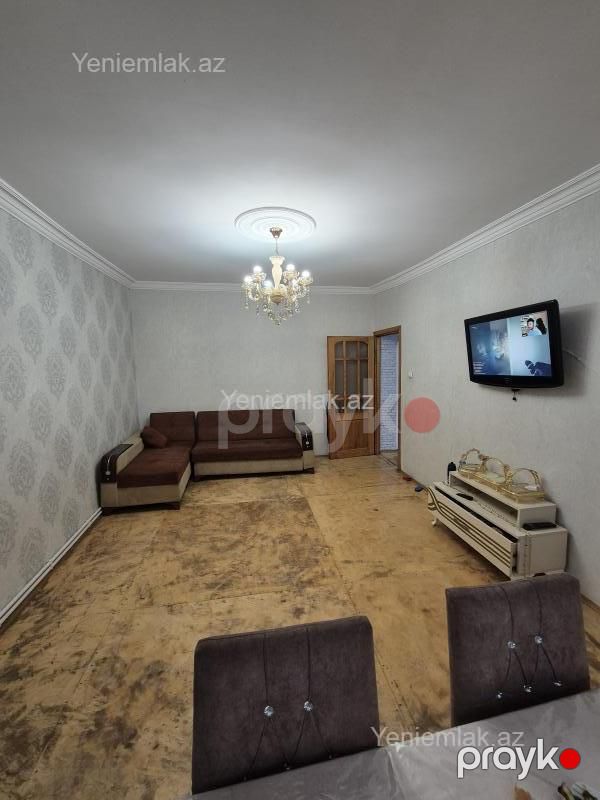 Satılır 2 otaqlı Bina evi menzil (Köhnə tikili), 58 m², 10-cu mikrorayon — Mənzil, Sumqayıt (3)