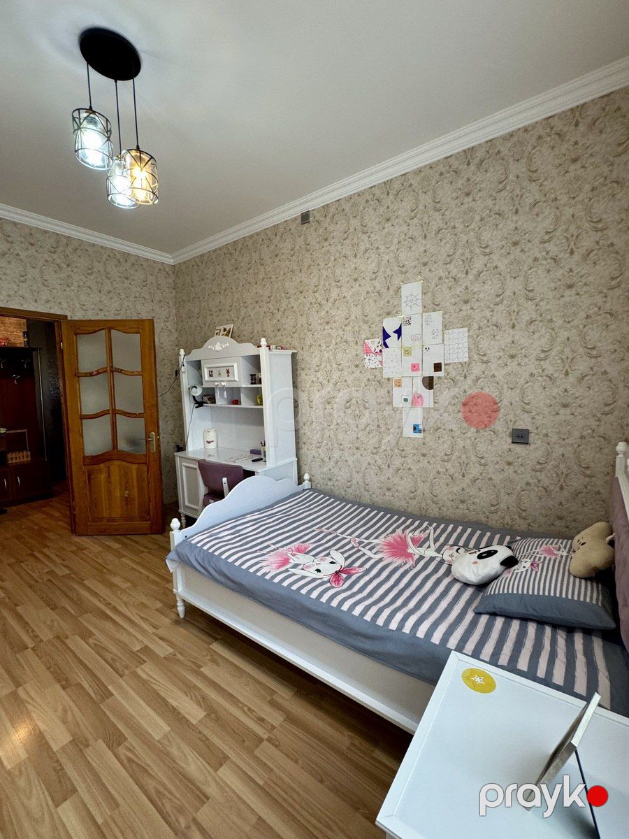 Satılır 4 otaqlı köhnə tikili 110 m² — Mənzil, Bakı (4)