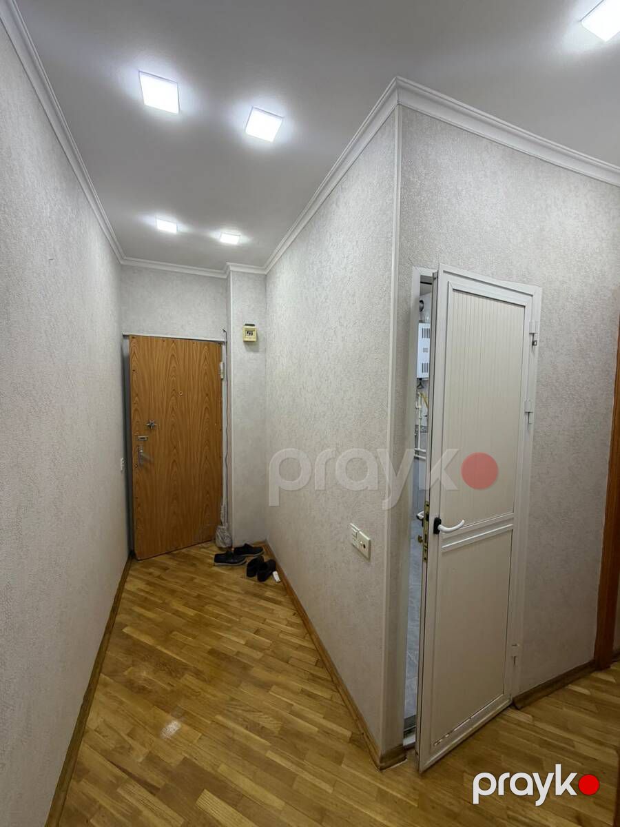 Satılır 2 otaqlı köhnə tikili 50 m² — Mənzil, Bakı (9)