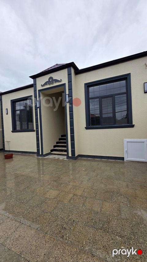Satılır 4 otaqlı həyət evi/bağ evi 90 m² — Bakı
