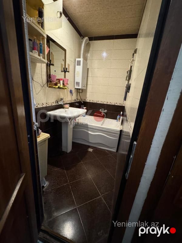 Satılır 2 otaqlı Bina evi menzil (Köhnə tikili), 65 m², Nizami rayonu — Mənzil, Bakı (9)