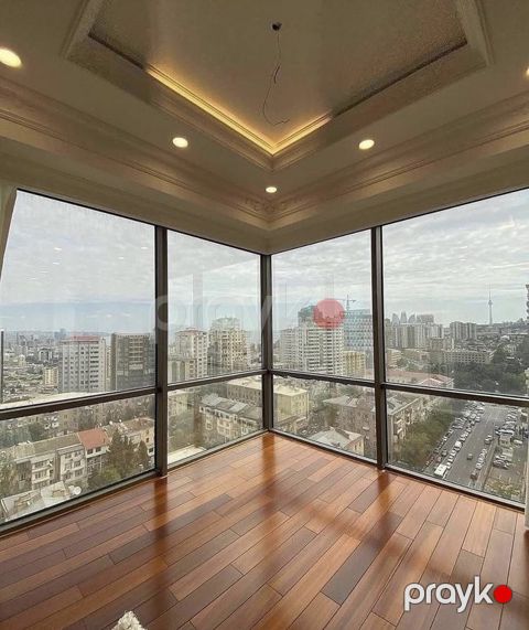 Satılır 4 otaqlı yeni tikili 245 m² — Bakı