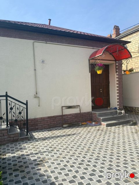 Bağ evi kirayə verilir, Novxanı qəs — Bakı