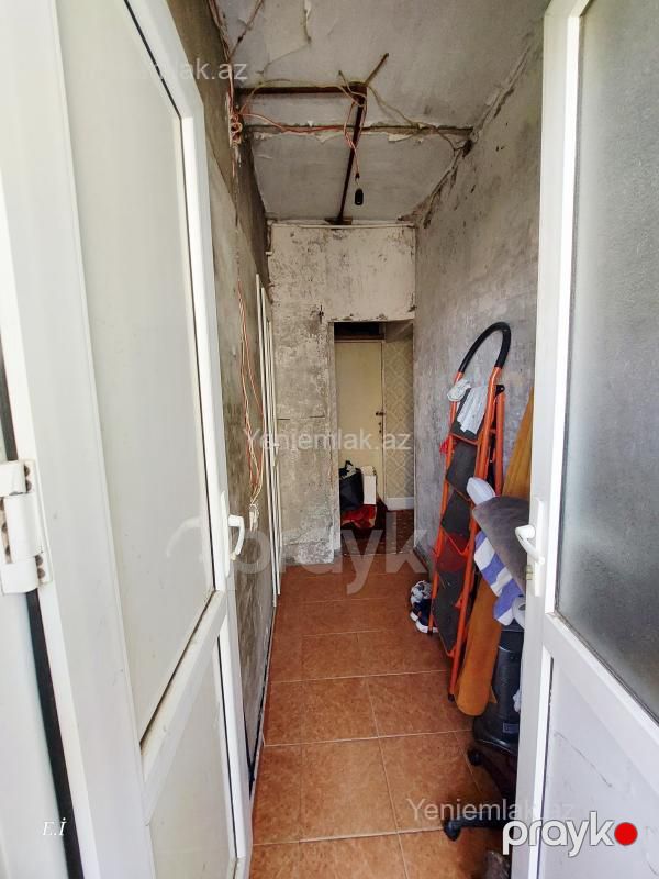 Satılır 3 otaqlı Bina evi menzil (Köhnə tikili), 70 m², 13-cü mikrorayon — Mənzil, Sumqayıt (11)