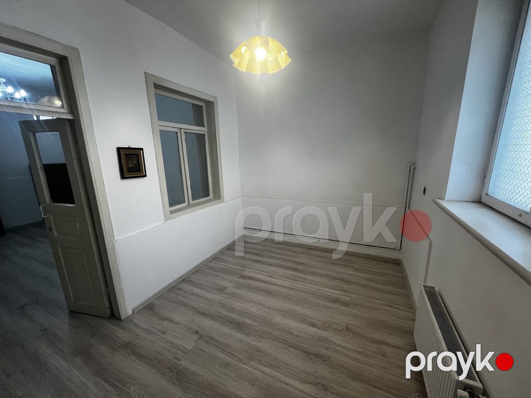 İcarəyə verilir 10 otaqlı həyət evi/bağ evi 260 m² — Ev, villa, Bakı (5)