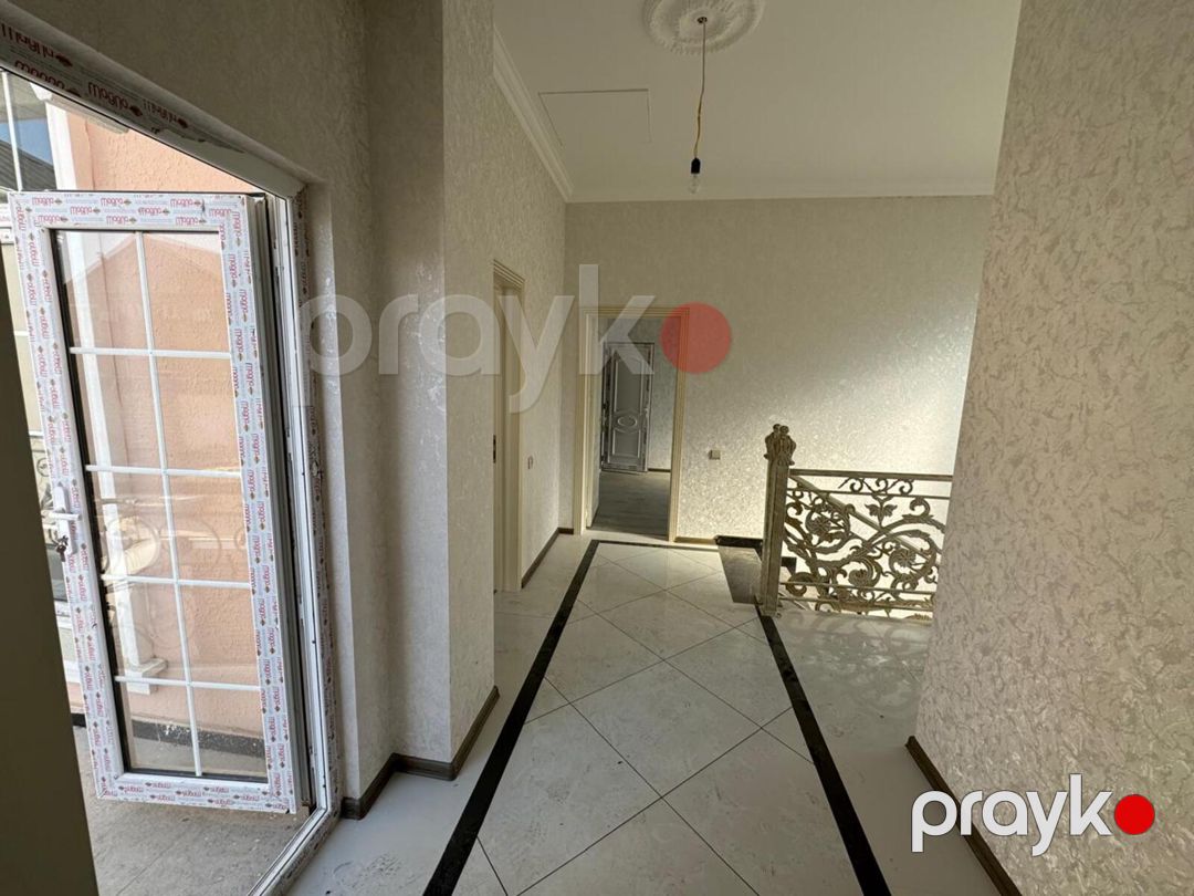 Satılır 5 otaqlı həyət evi/bağ evi 200 m² — Ev, villa, Bakı (11)