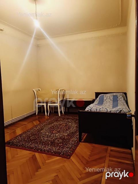 Satılır 3 otaqlı Bina evi menzil (Köhnə tikili), 60 m², Xətai rayonu — Bakı