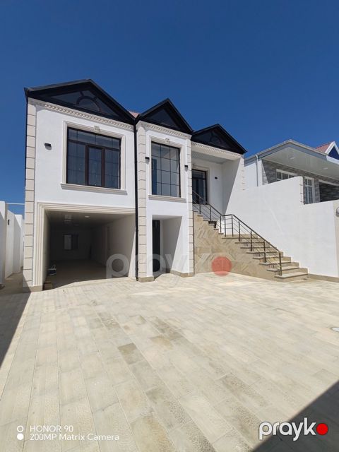 Satılır 7 otaqlı həyət evi/bağ evi 180 m² — Bakı