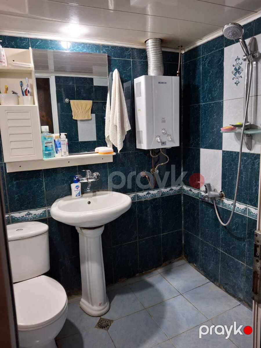 Satılır 2 otaqlı köhnə tikili 56 m² — Mənzil, Bakı (7)