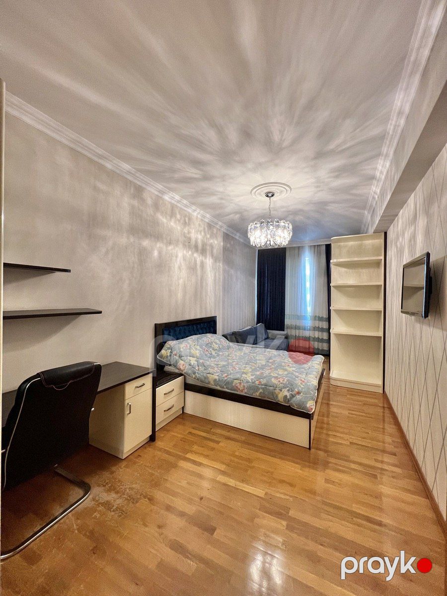 Satılır 5 otaqlı yeni tikili 260 m² — Mənzil, Bakı (12)