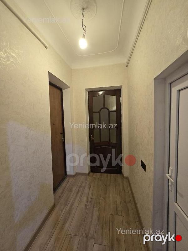 Satılır 2 otaqlı Bina evi menzil (Köhnə tikili), 45 m², 4-cü məhəllə — Mənzil, Sumqayıt (8)