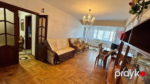 İcarəyə verilir 3 otaqlı köhnə tikili 90 m² — Bakı