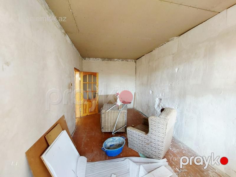 Satılır 4 otaqlı Bina evi menzil (Köhnə tikili), 85 m², 10-cu mikrorayon — Mənzil, Sumqayıt (4)