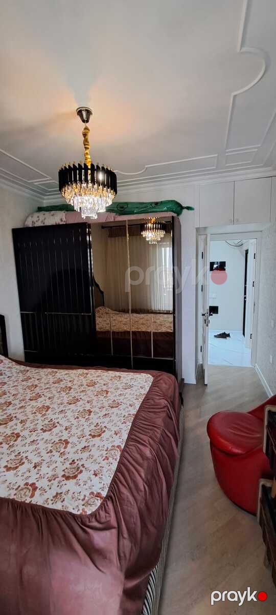 Satılır 4 otaqlı köhnə tikili 130 m² — Mənzil, Bakı (8)