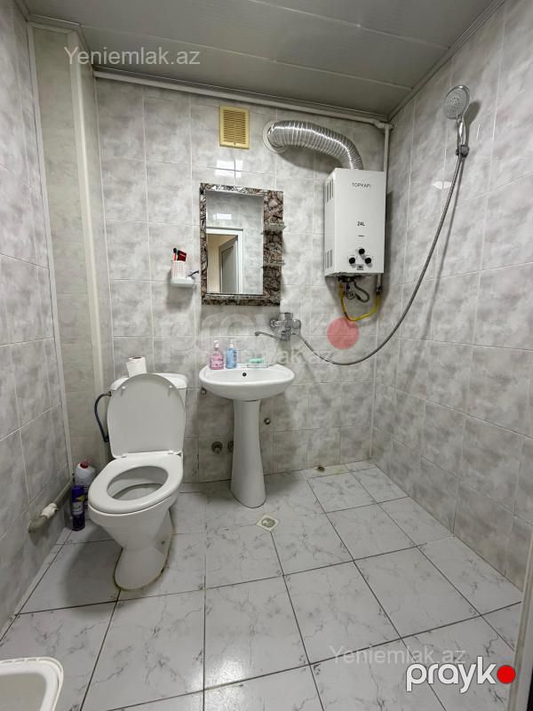 Satılır 1 otaqlı Bina evi menzil (Köhnə tikili), 30 m², 1-ci mikrorayon — Mənzil, Sumqayıt (8)