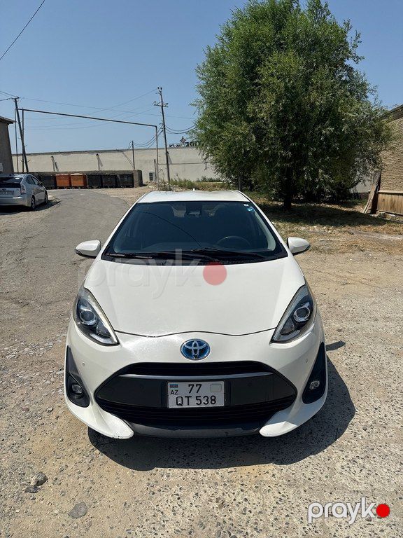 Toyota Aqua, 1.5 L, 0.9 kWh, 2019 il, 175 000 km — Avtomobillər, Bakı (7)
