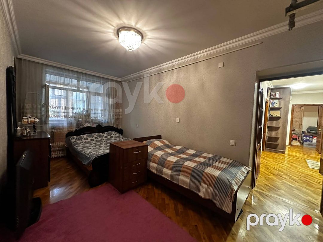 Satılır 4 otaqlı köhnə tikili 104 m² — Mənzil, Bakı (12)
