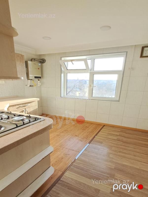 Satılır 3 otaqlı Bina evi menzil (Köhnə tikili), 67 m², 5-ci mikrorayon — Mənzil, Sumqayıt (8)