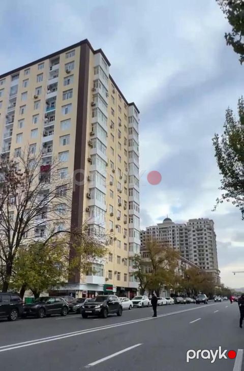 Satılır 4 otaqlı yeni tikili 185 m² — Bakı