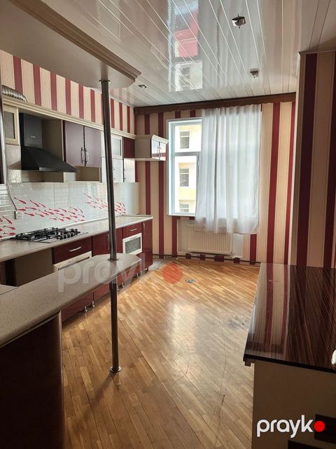 İcarəyə verilir 3 otaqlı yeni tikili 145 m² — Bakı