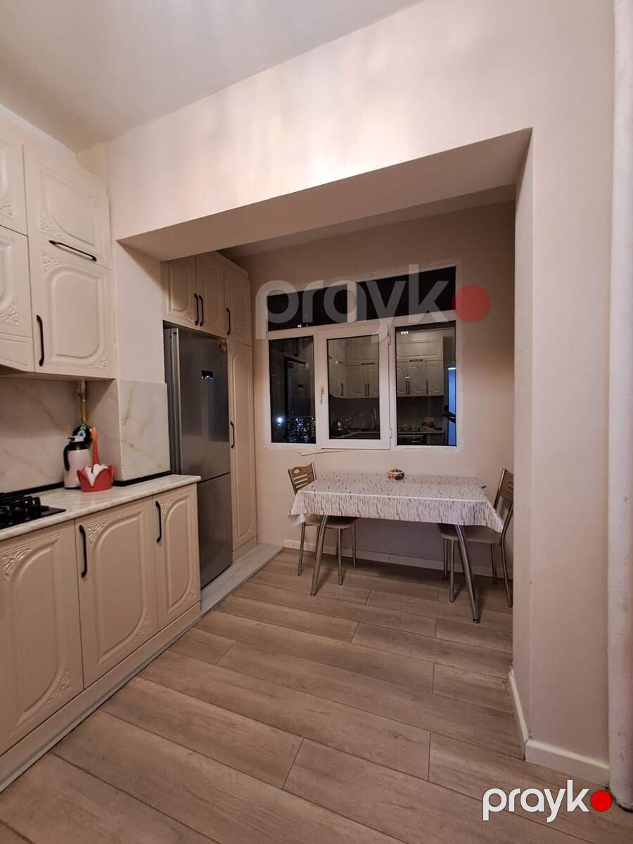 Satılır 2 otaqlı köhnə tikili 65 m² — Mənzil, Bakı (11)