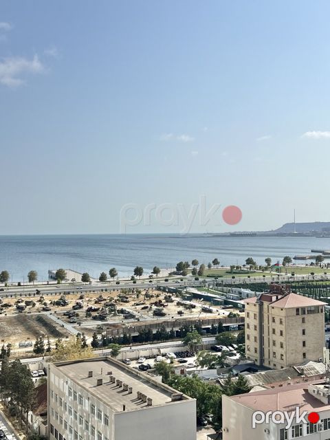Satılır 5 otaqlı yeni tikili 260 m² — Bakı