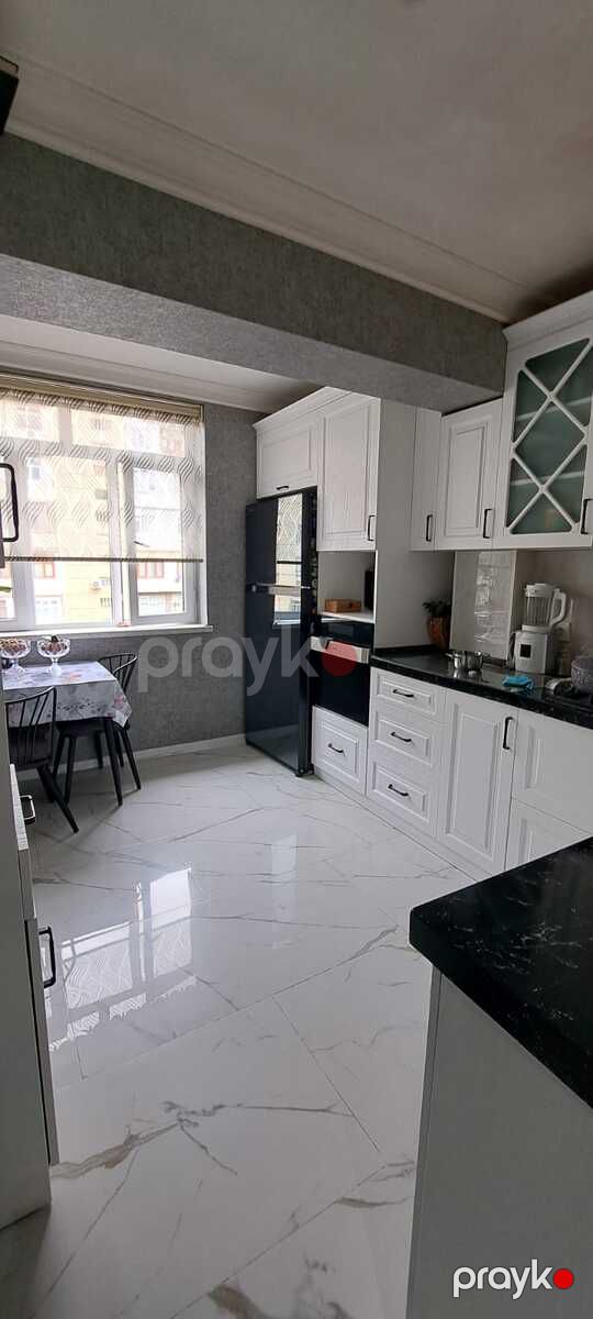 Satılır 4 otaqlı köhnə tikili 130 m² — Mənzil, Bakı (10)