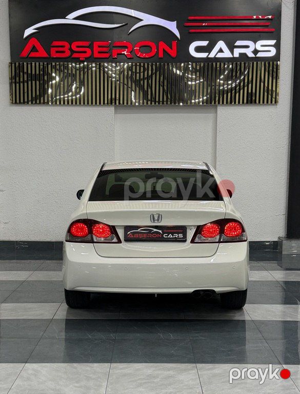 Honda Civic, 1.8 L, 2008 il, 250 000 km — Avtomobillər, Sumqayıt (8)