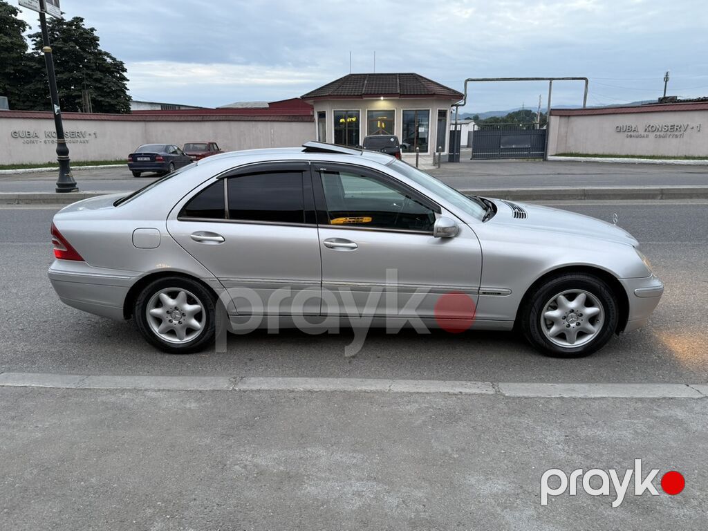 Mercedes-Benz C 200: 2 l Sedan — Avtomobillər, Quba (4)