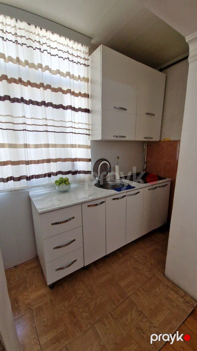 İcarəyə verilir 2 otaqlı köhnə tikili 52 m² — Mənzil, Bakı (7)