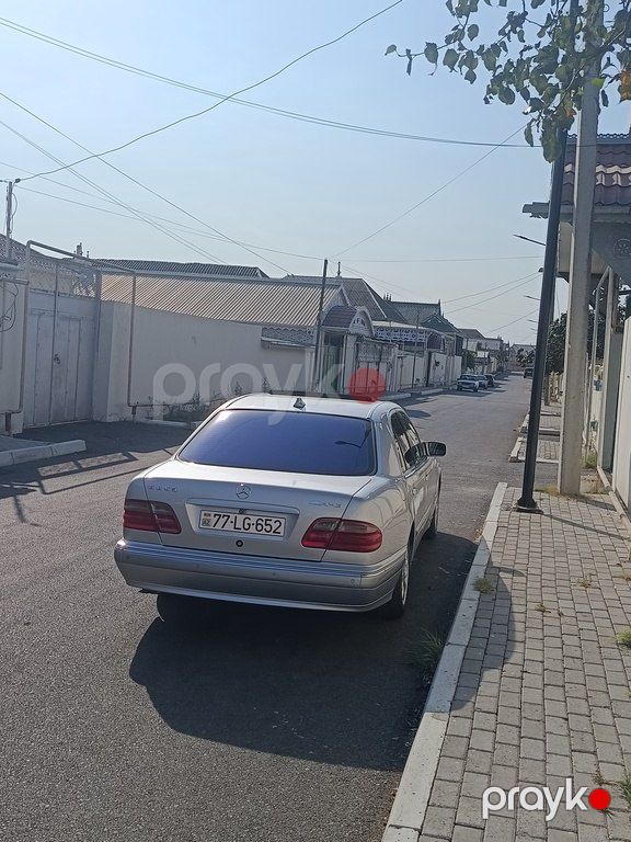 Mercedes E 240, 2.6 L, 2000 il, 380 000 km — Avtomobillər, Şirvan (4)