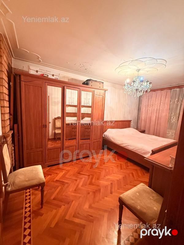 Satılır 5 otaqlı Bina evi menzil (Köhnə tikili), 135 m², Binəqədi rayonu — Mənzil, Bakı (5)